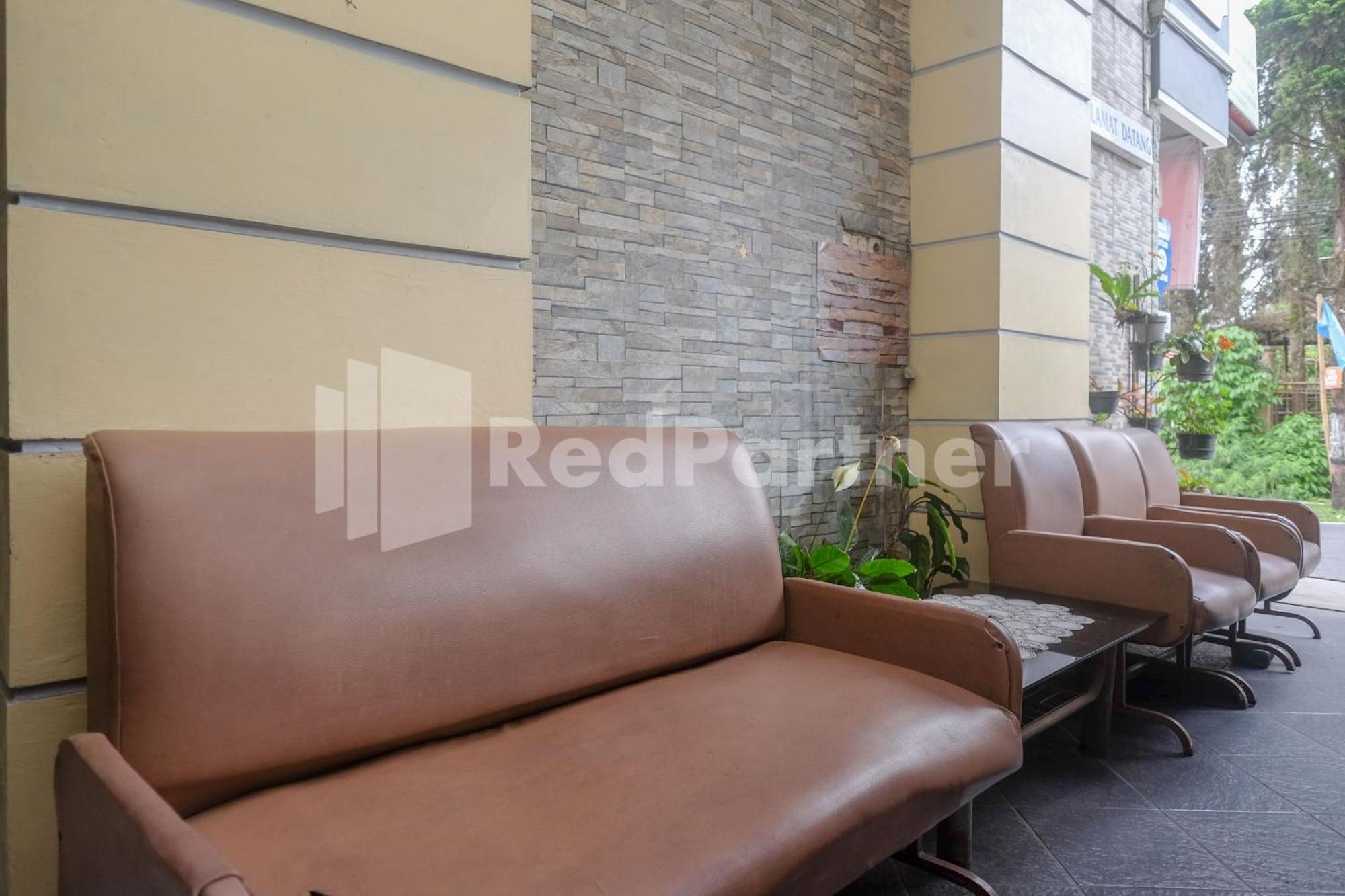 Hotel Sido Langgeng Tawangmangu Mitra Reddoorz Exterior photo